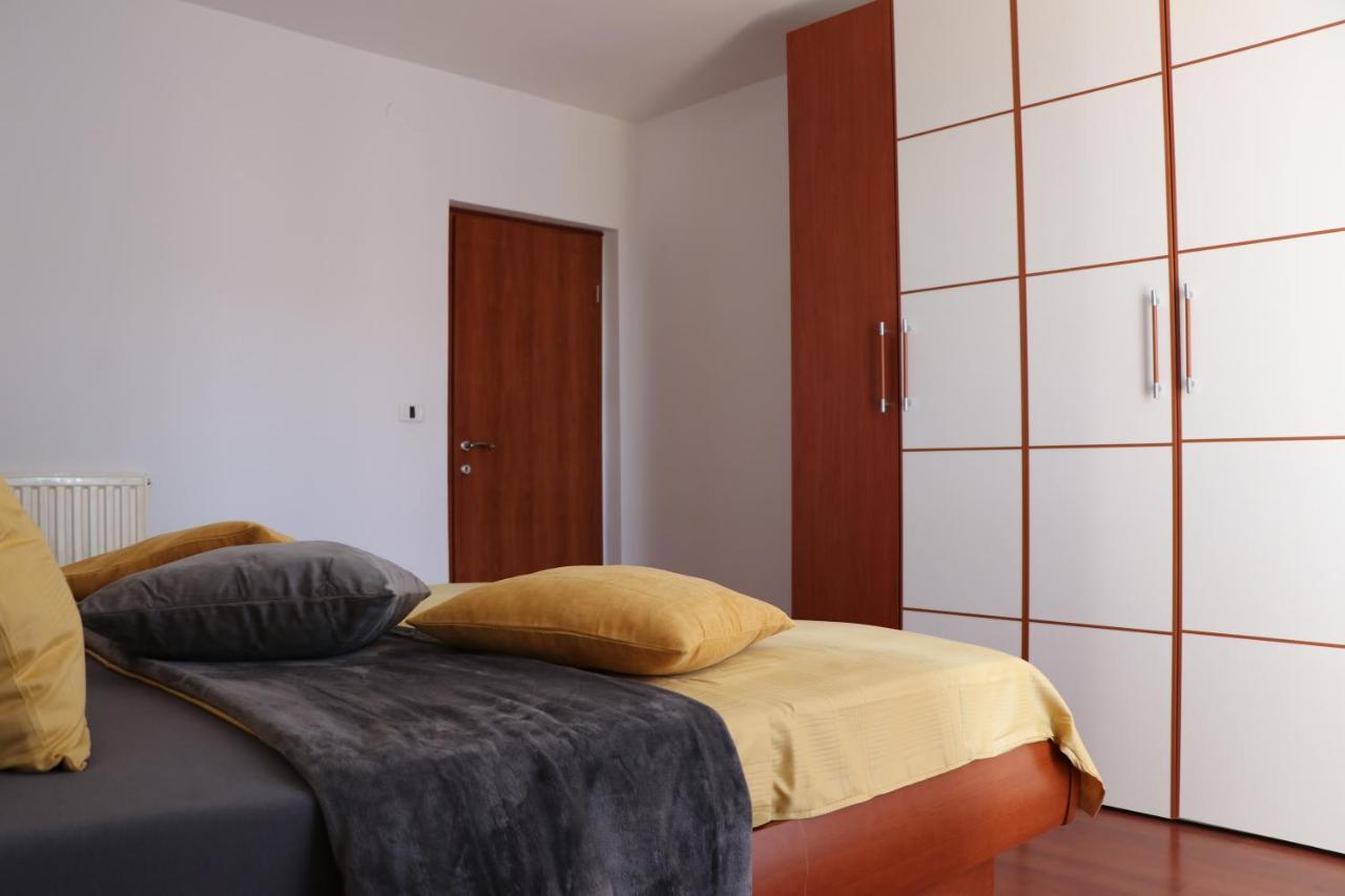 Nona Lili Apartment Izola Εξωτερικό φωτογραφία