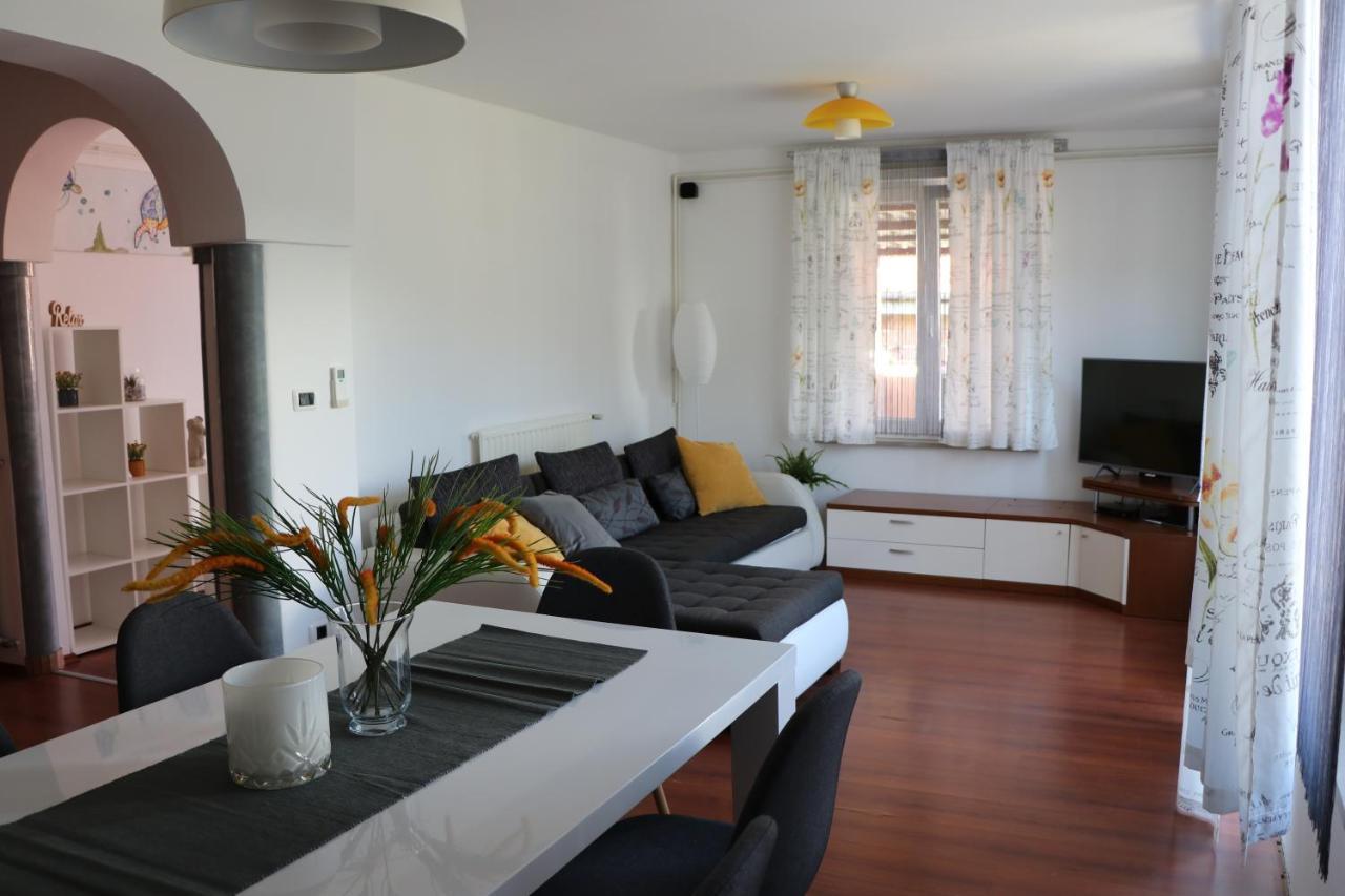 Nona Lili Apartment Izola Εξωτερικό φωτογραφία